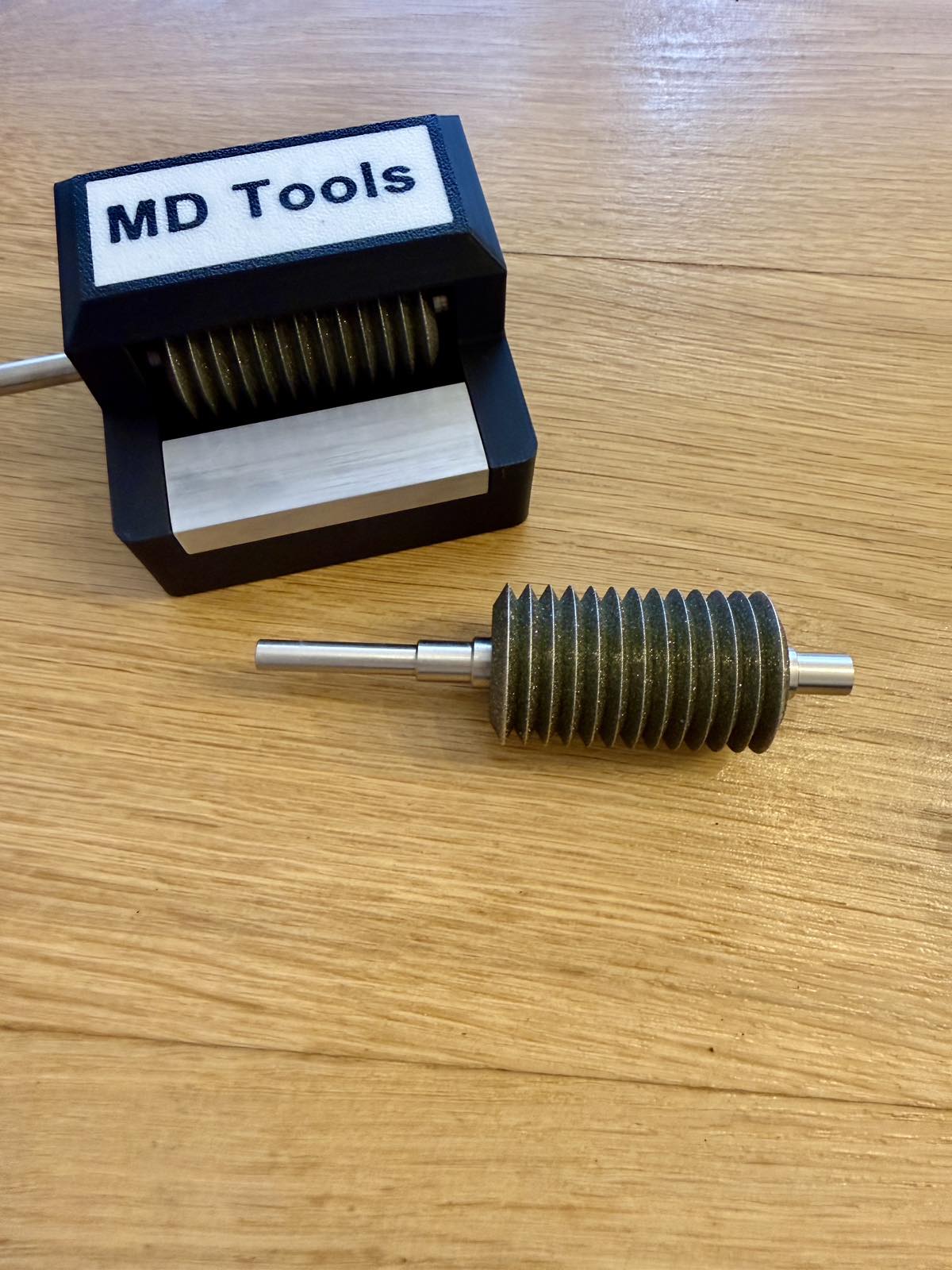 MD Tools- Schleifgerät Multitool-Sägeblätter - Präziser Sägeblatt-Schärfer Neu